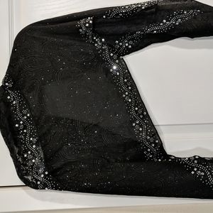 Jessica McClintock scarf